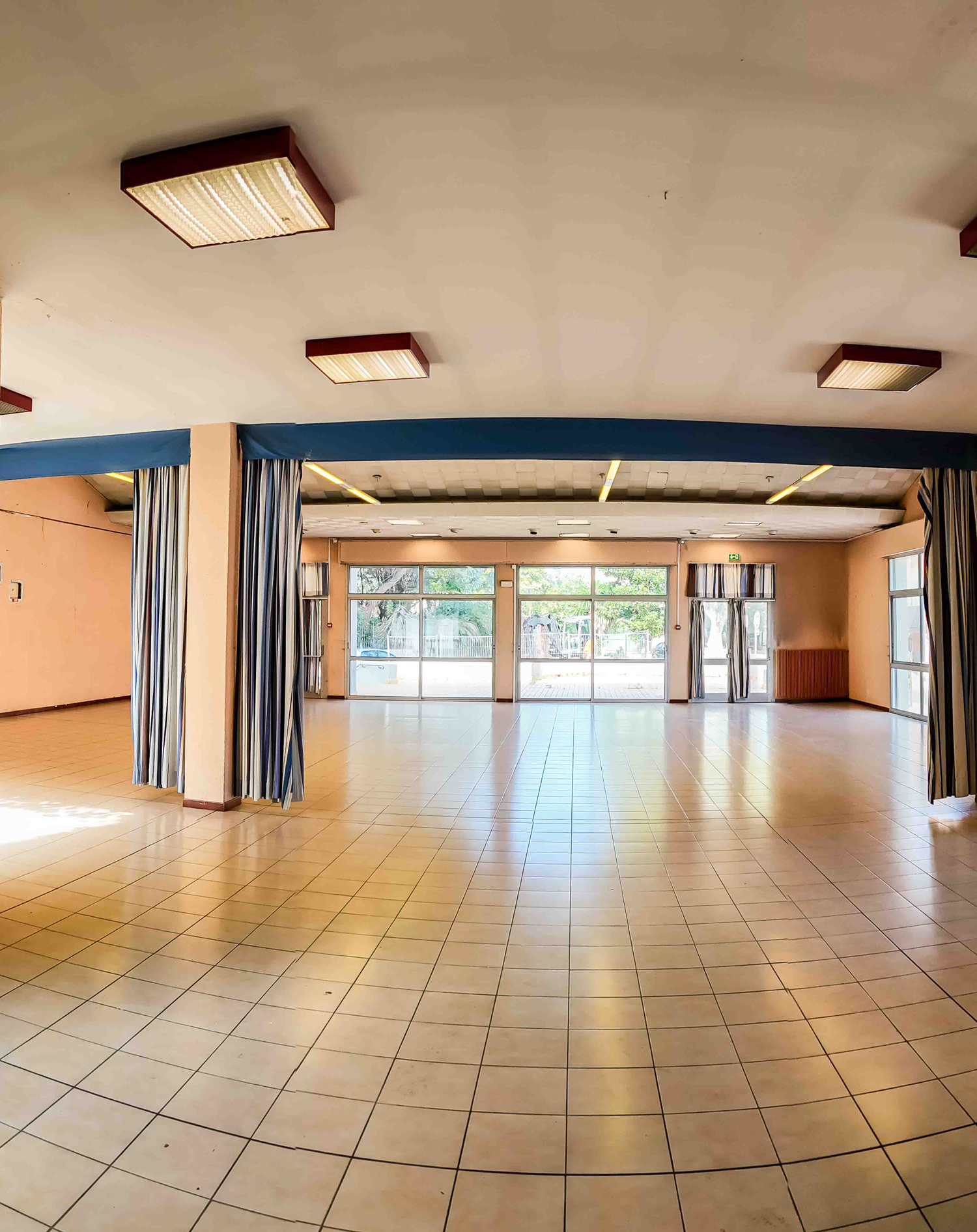 Salle Génin de Règnes