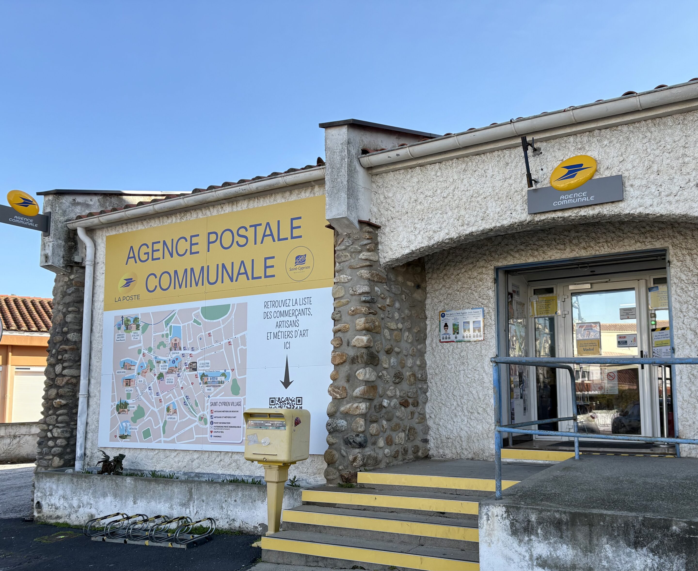 agence postale scaled